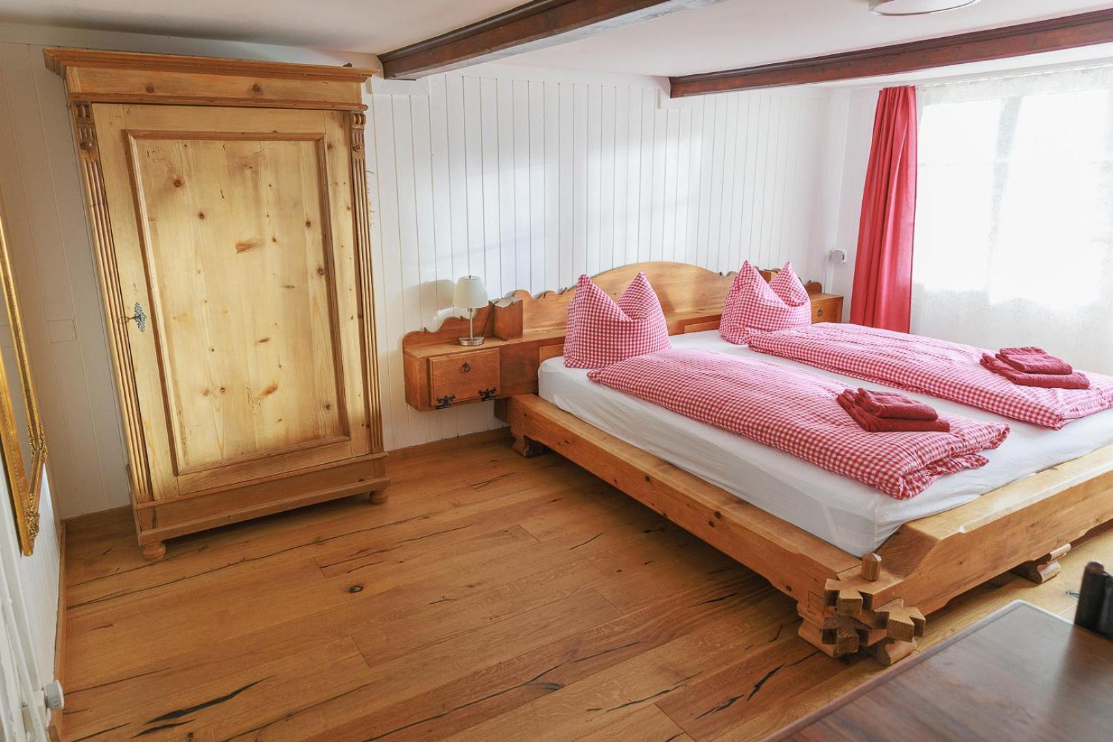 Charming Alpine Retreat By Apartments Capricorn Gsteigwiler Bagian luar foto