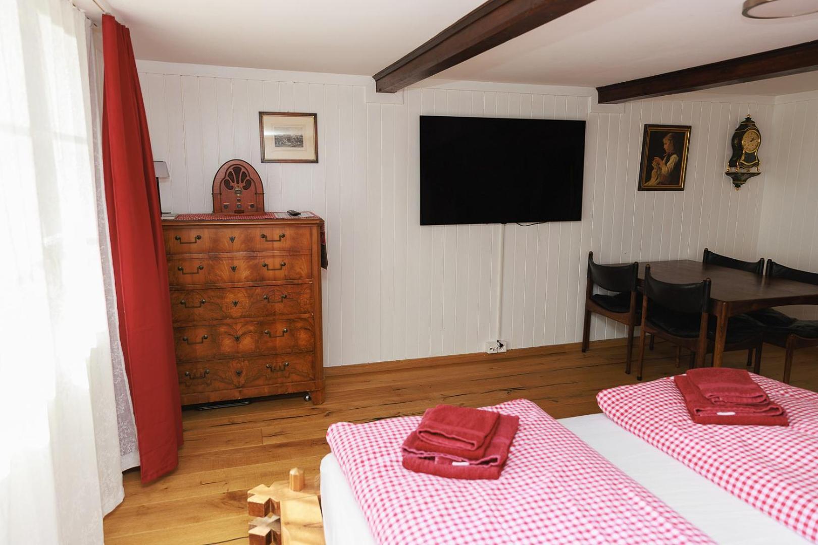 Charming Alpine Retreat By Apartments Capricorn Gsteigwiler Bagian luar foto